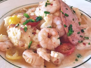 Pierre Masperos shrimp and grits